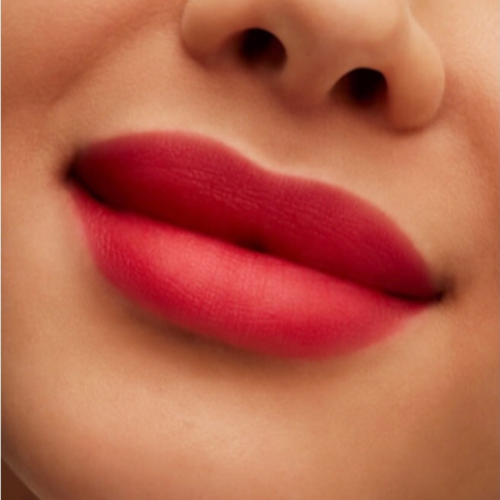 MAC Cosmetics Powder Kiss Liquid Lip Color, Ruby Boo (NWT) - Picture 4 of 10